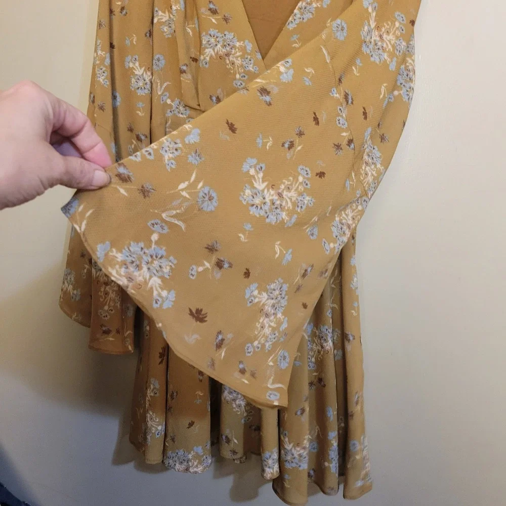 Free People Floral Bell Sleeve Mini Dress Womens M Mustard Yellow Boho V-Neck